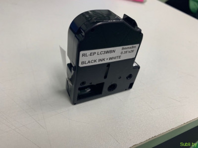Лента для этикеток RL-E-C3WBN-BK/WT LC-3WBN, 9мм/8м. Ninestar