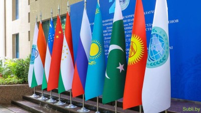Флаг интерьерный, атлас сшивной, под заказ